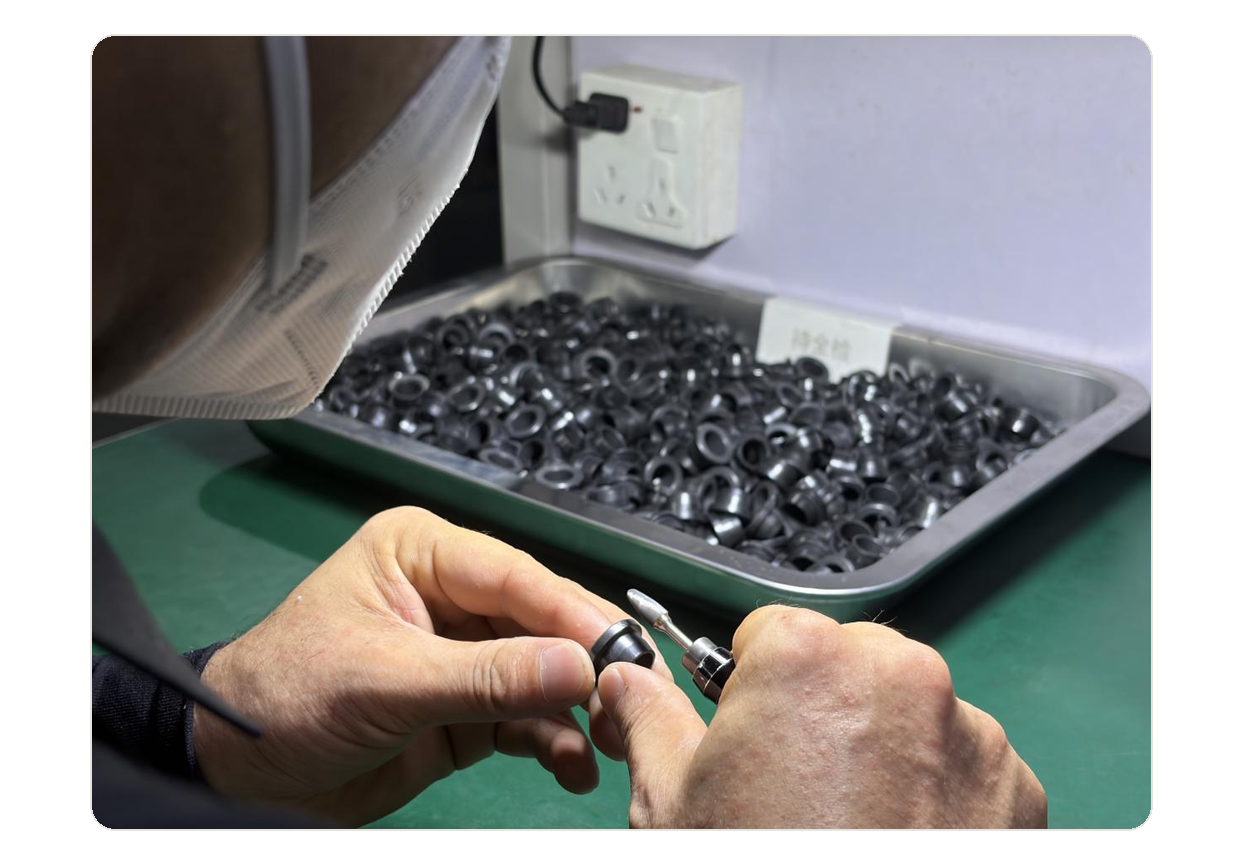 21_Precision_Machining.png